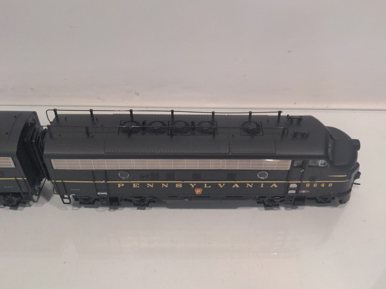 Broadway Limited HO Pennsylvania EMD F7 A/B Set 949 PRR 9648 9648B DC F7A F7B