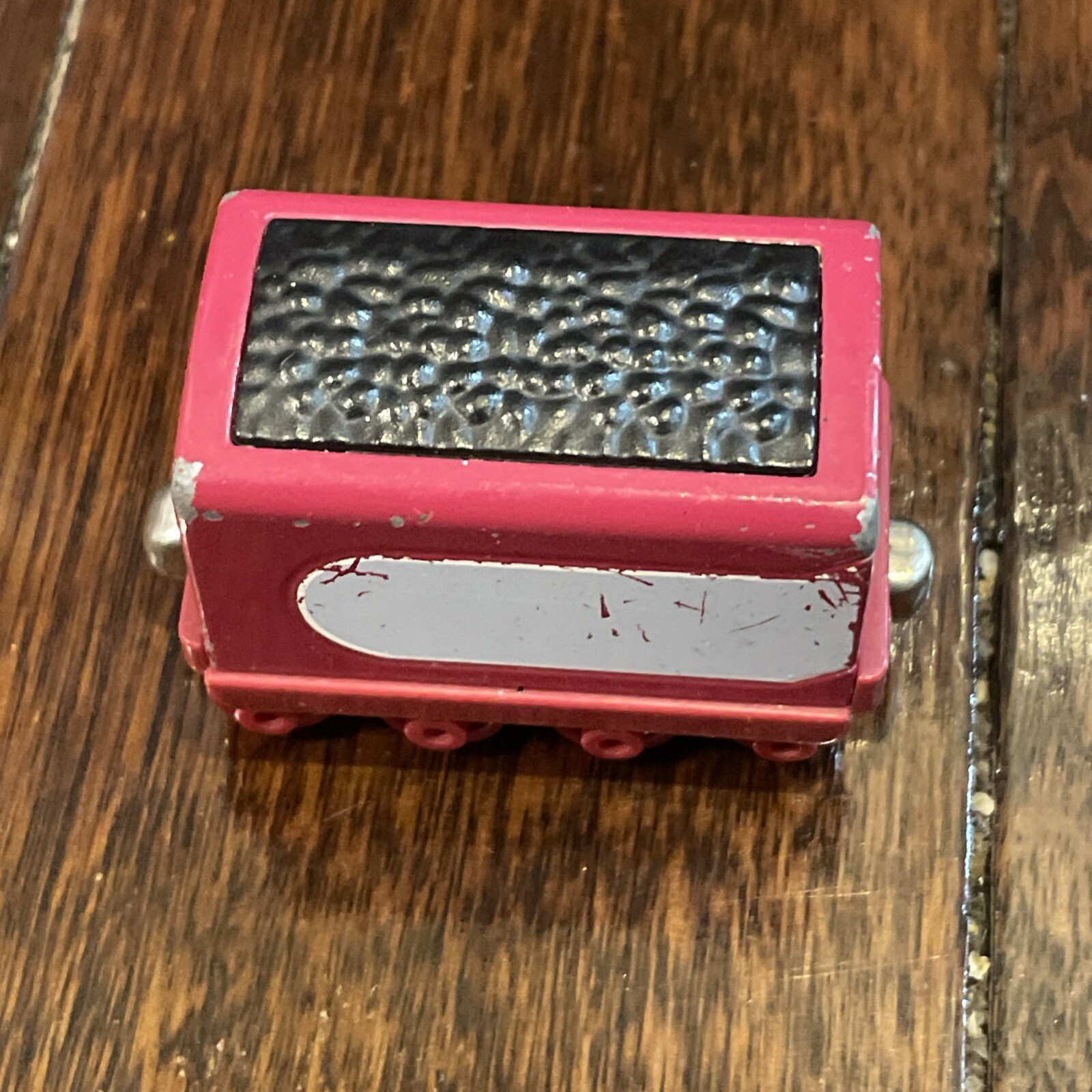 Caitlin And Tender Thomas & Friends Take-n-Play Die Cast Metal
