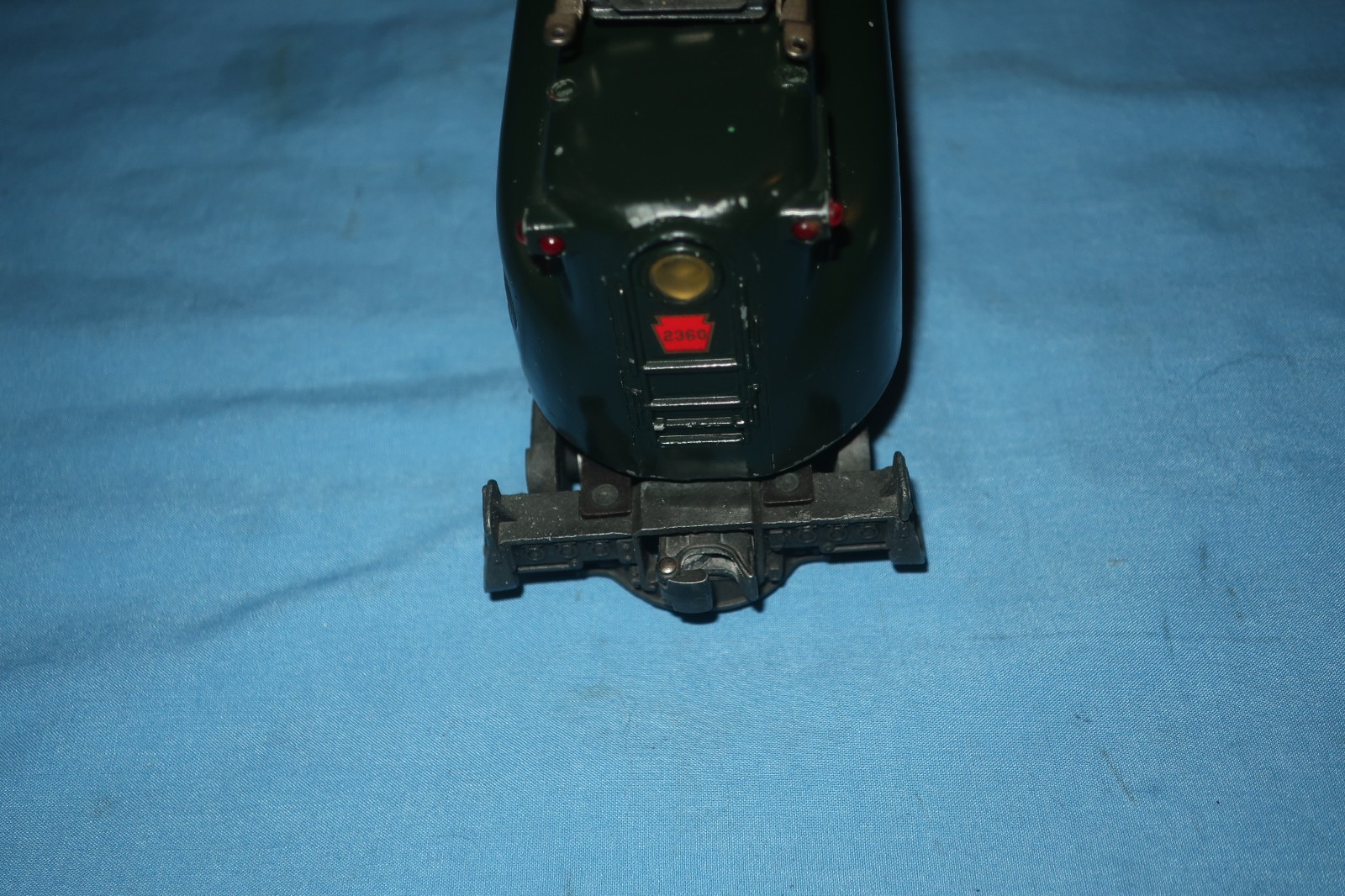 Lionel #2360 Pennsylvania PRR GG1 Locomotive. Runs well