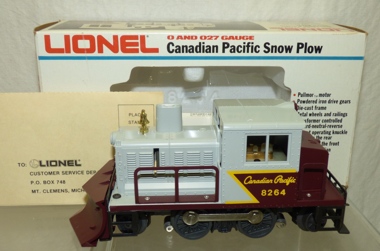Vintage LIONEL 6-8264 Canadian Pacific SNOW PLOW Engine in Original Box
