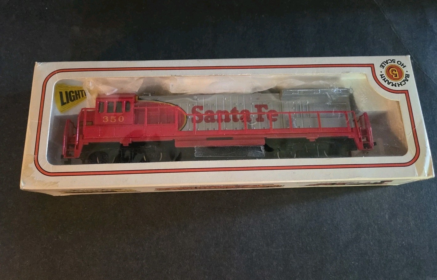 Bachmann HO GAUGE GE U36B LIGHTED Diesel Santa Fe Item No. 64002 NEW in BOX