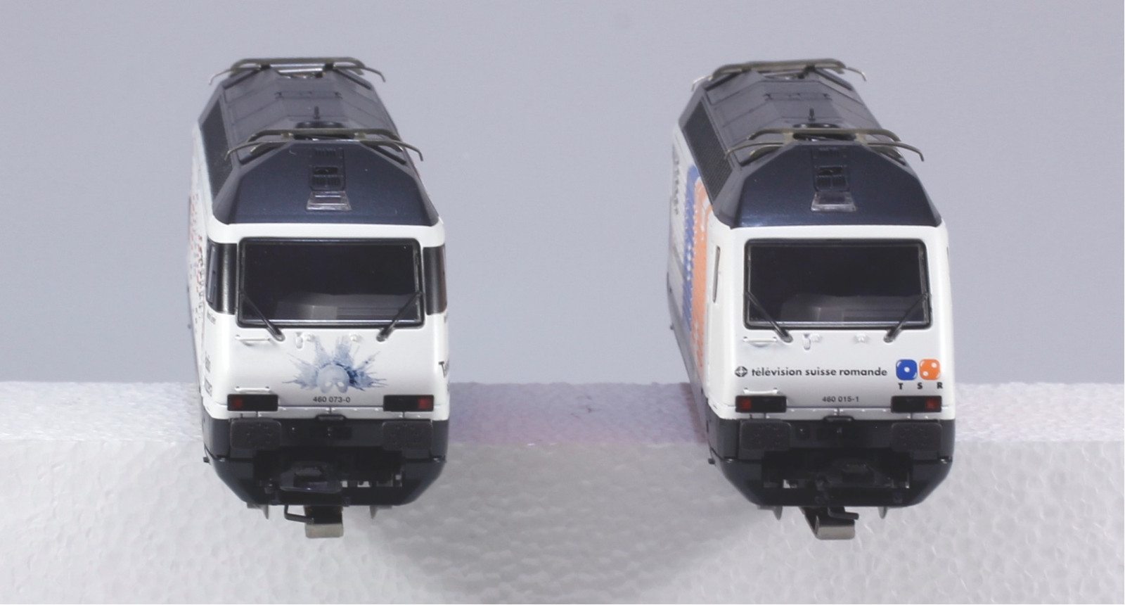 Märklin HO #34631 Swiss Re460 Television Electric Locomotive Set, N/BX 1998 only