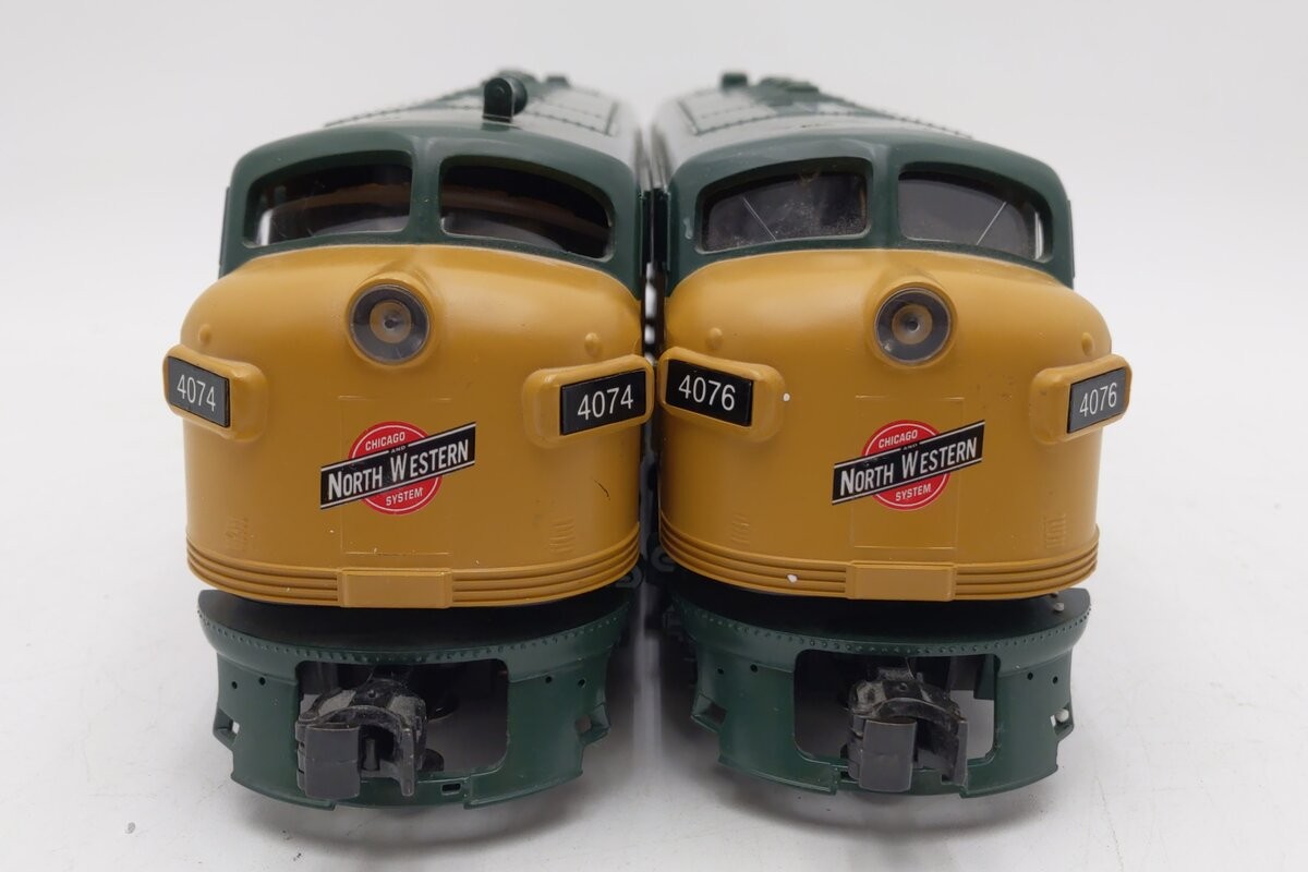 Williams F7-206 O C&NW EMD F-7 AA Diesel Locomotive Set #4047/4076 (3-Rail) EX