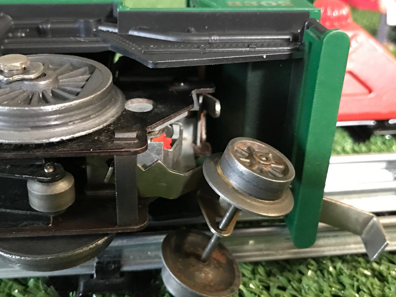Locomotive Lionel 8302 with Sloped Tender