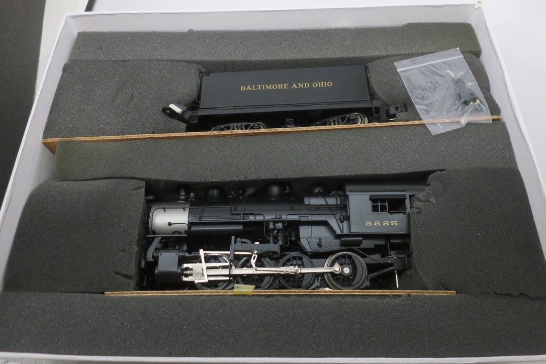 Sunset Models 3rd Rail B&O 0-8-0 2-Rail 2225 Locomotive O Scale
