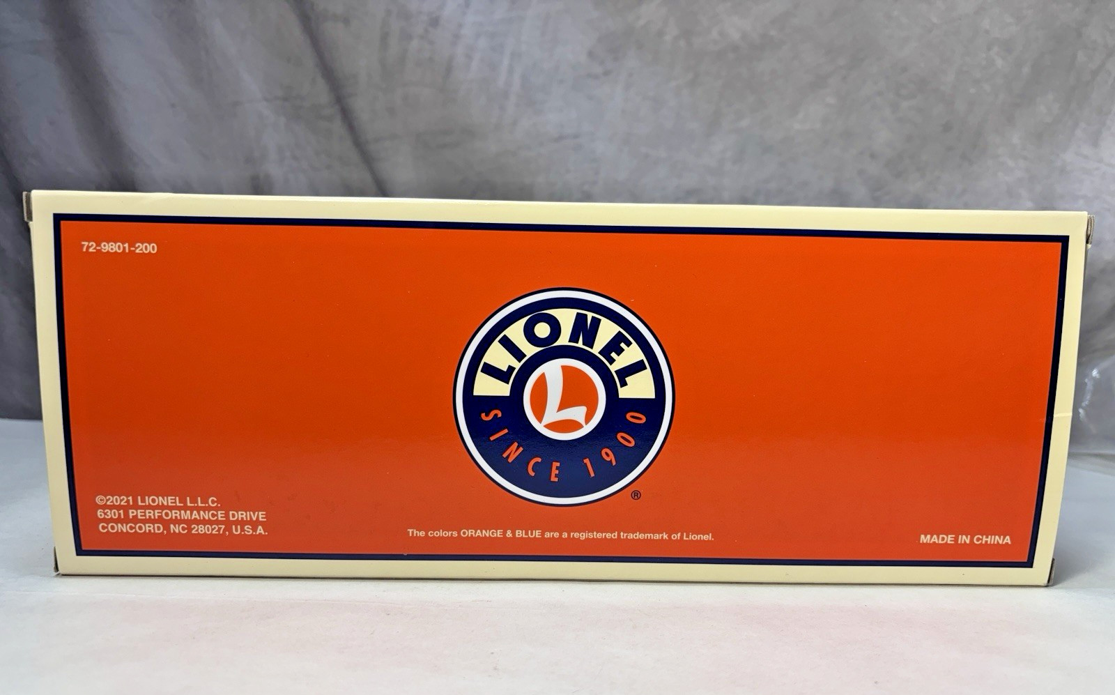Lionel 2021 Christmas Box Car NIB BX-3