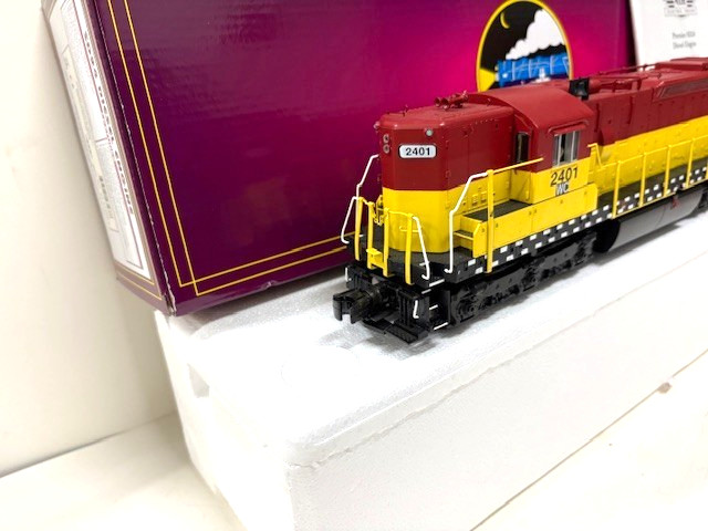 MTH PREMIER 20-21329-1 WISCONSIN CENTRAL SD24 #2401 DIESEL W/ PROTO SOUND 3.0
