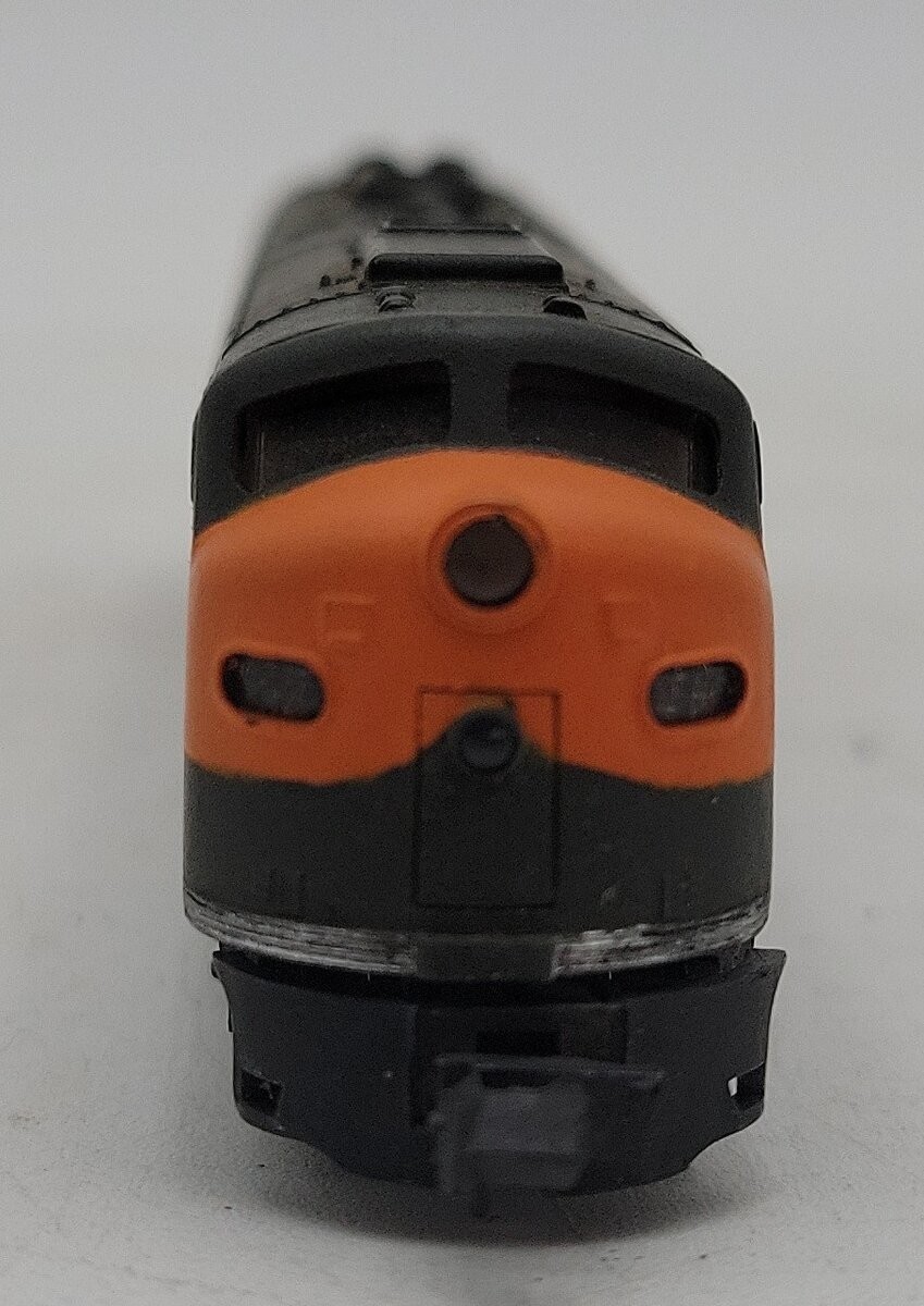 Atlas N Scale Great Northern Diesel Locomotive – Custom