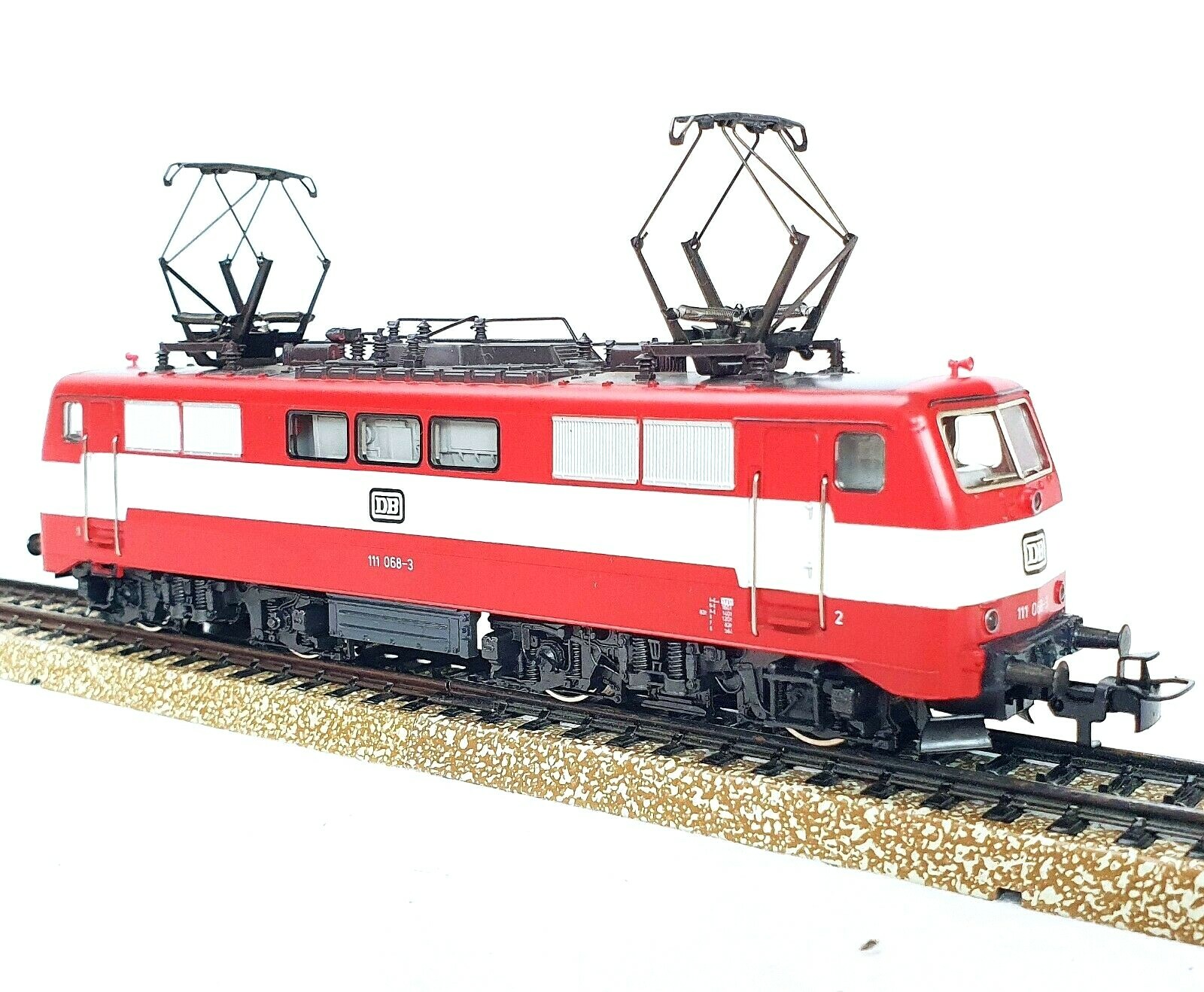 Marklin HO 1:87 AC German Deutsche Bundesbahn BR 111 ELECTRIC LOCOMOTIVE MIB`85!