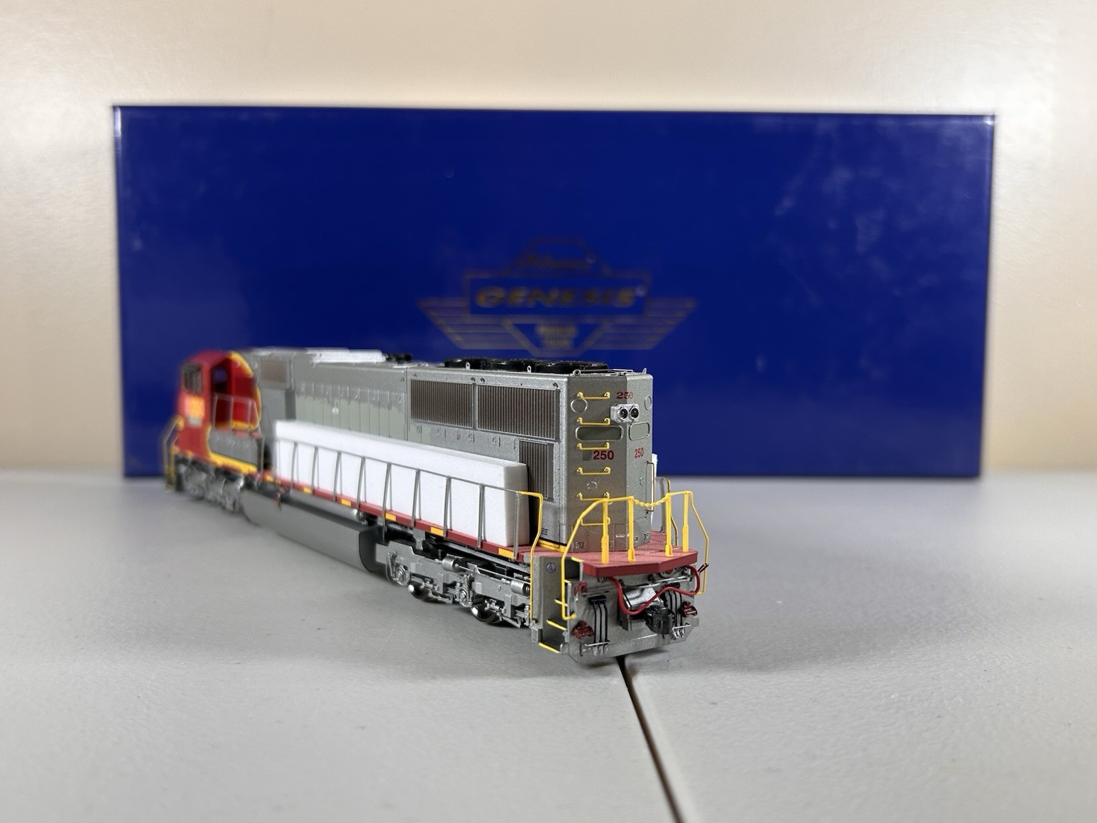 HO Athearn Genesis DCC Sound Progress Rail(Ex Santa Fe) SD75M #250