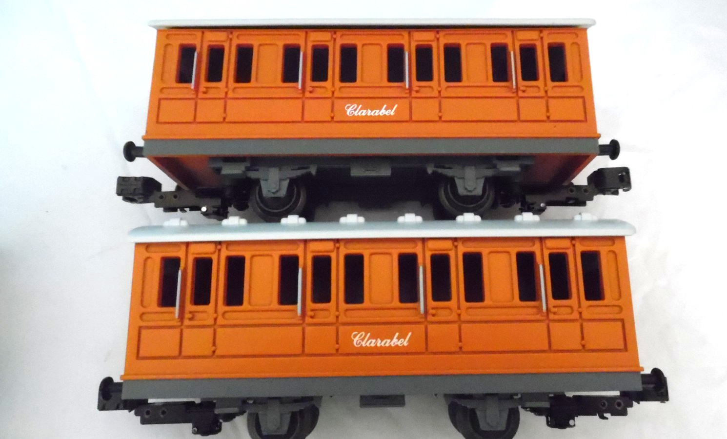 Lionel Thomas & Friends Train Engine w/ 2-Annie & 2-Clarabel Cars, O Gauge
