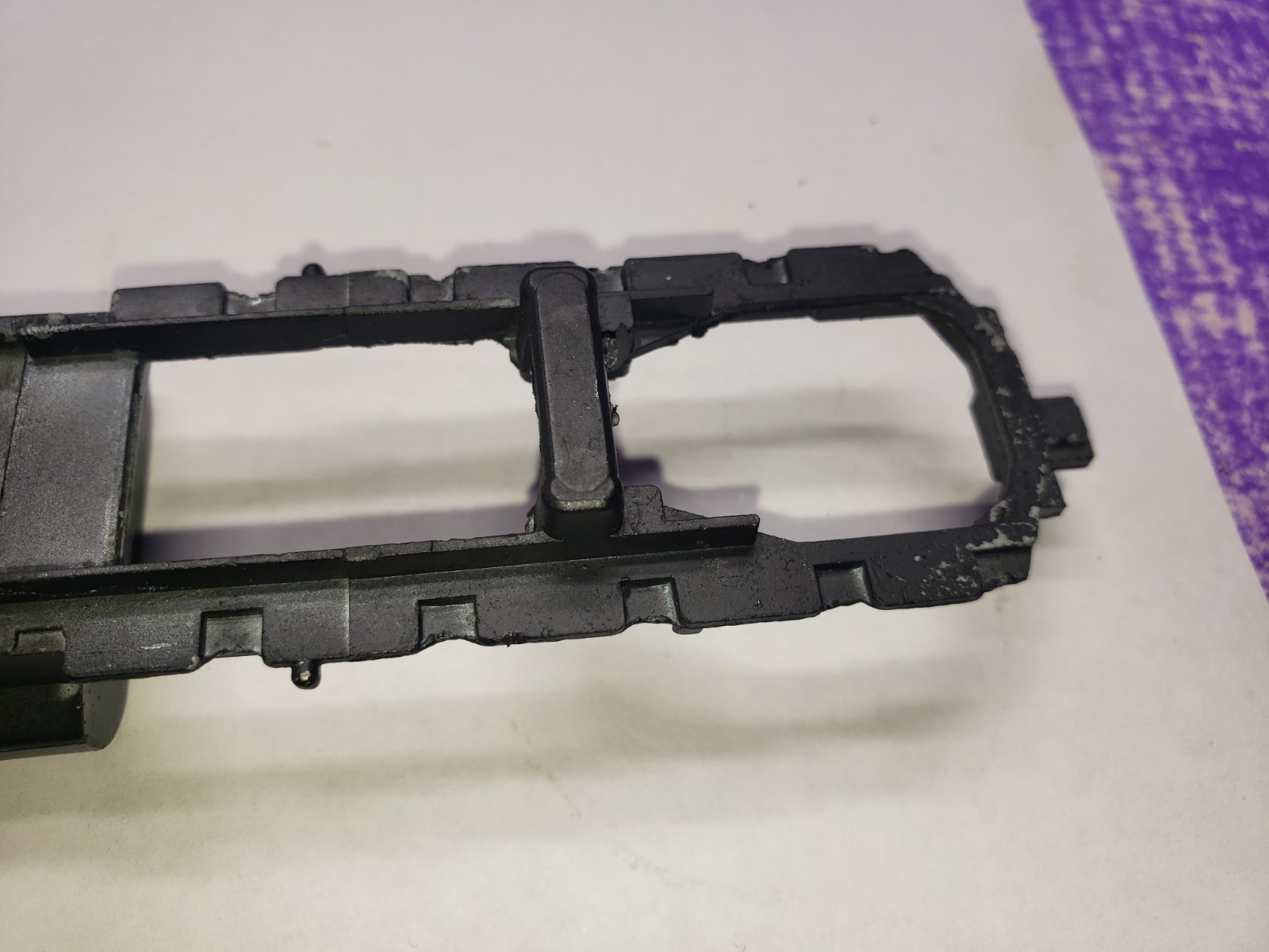 HO SCALE ATHEARN SD45 SDP40 METAL UNDERFRAME CHASSIS HEADLIGHT ASSEMBLY PART