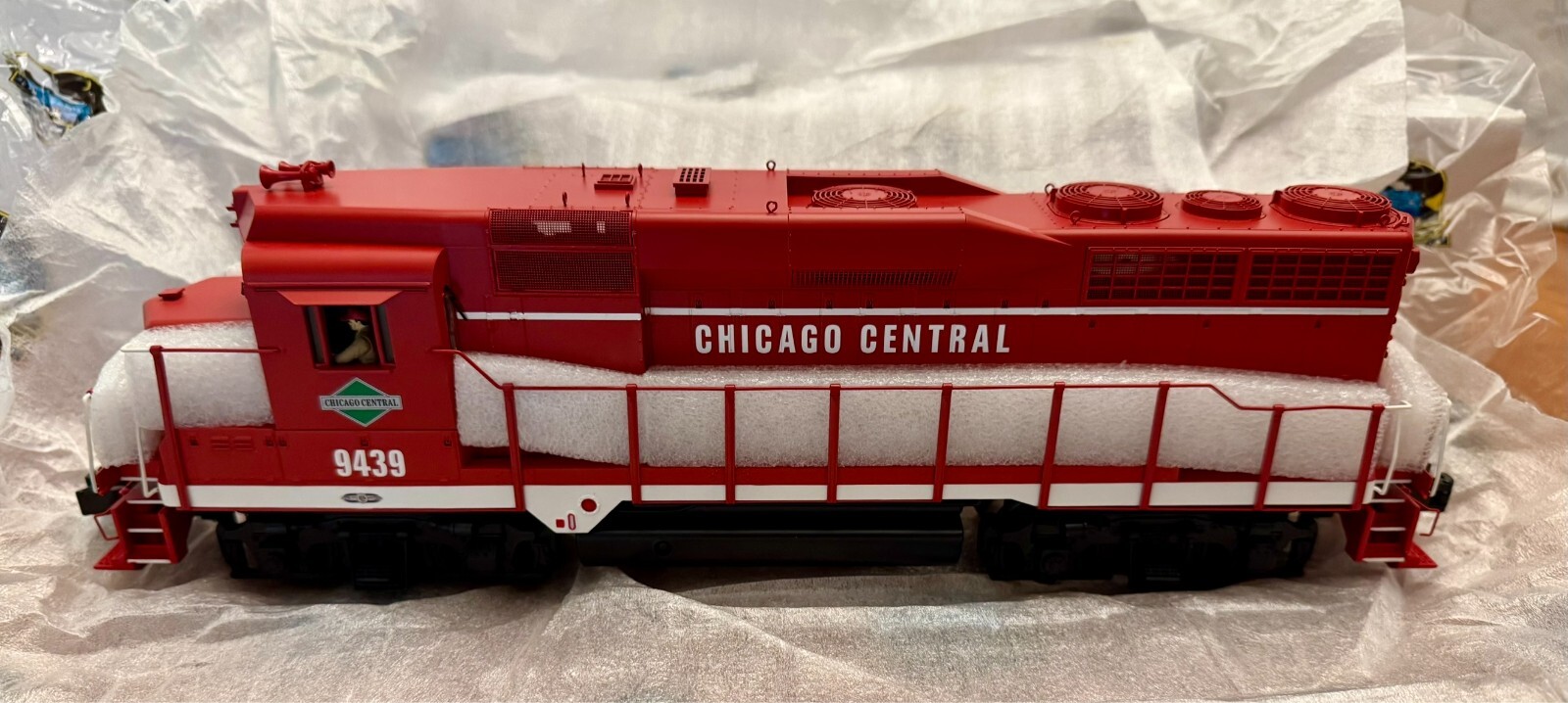 MTH 20-2606-1 CHICAGO CENTRAL GP-30 DIESEL ENGINE W/ PROTO-SOUND 2.0 NIB RARE
