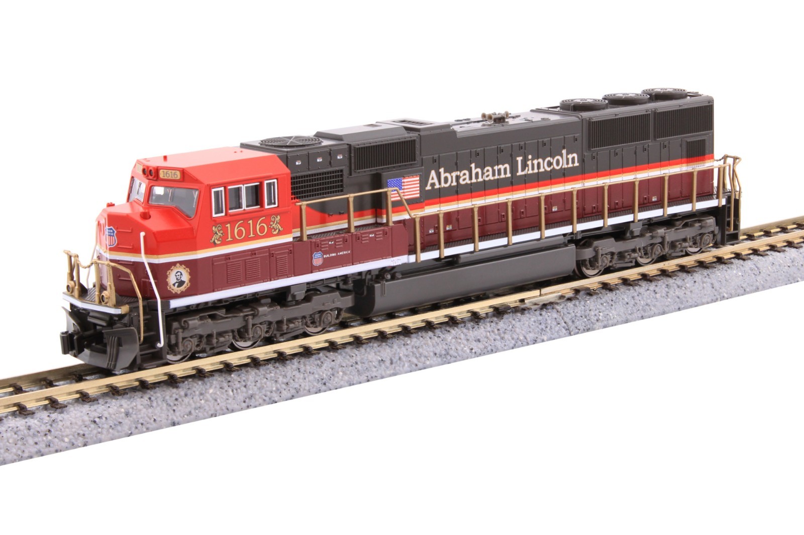 Kato EMD SD70M Union Pacific #1616 Abraham Lincoln DC Locomotive N Scale