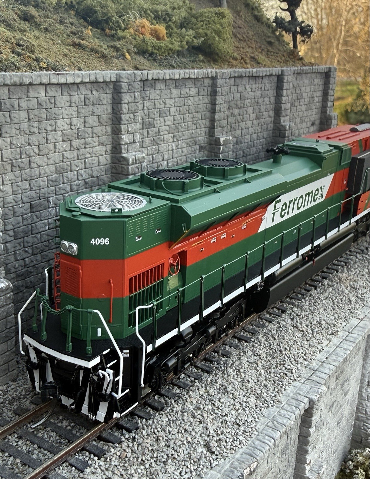 HO Scale Brass Division Point FXE SD70ACe Ferromex Iso Cab #4096 DCC/Sound/NIB