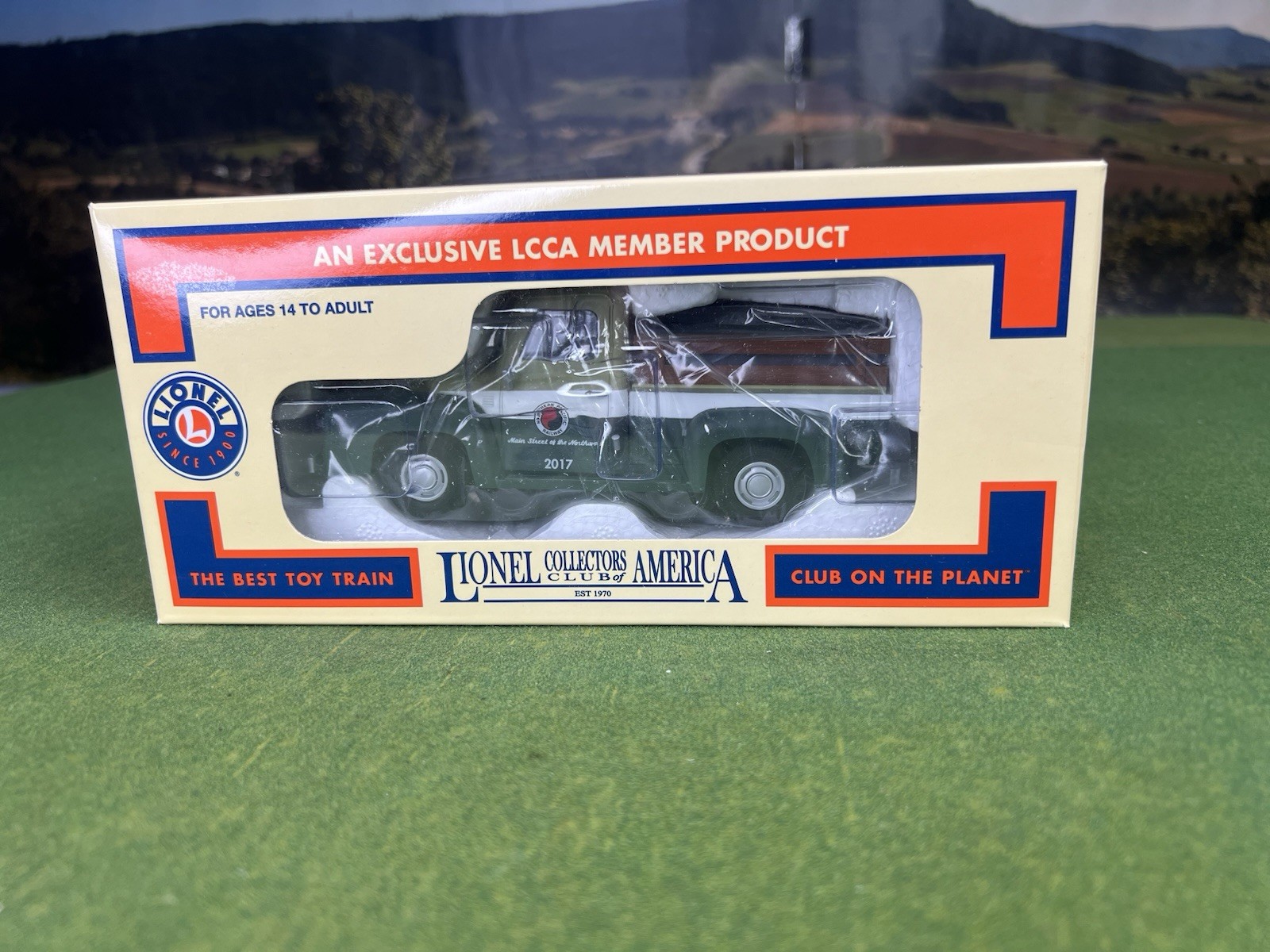 LIONEL 6-58270 NORTHERN PACIFIC RAILWAY LCCA BANQUET 2017 INSPECTION TRUCK MINT!