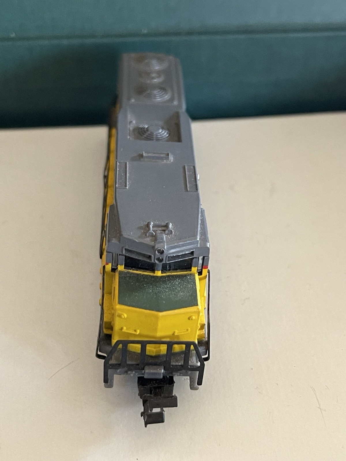 Vintage Lima Italy N Scale UNION PACIFIC YELLOW #4115 LOCOMOTIVE