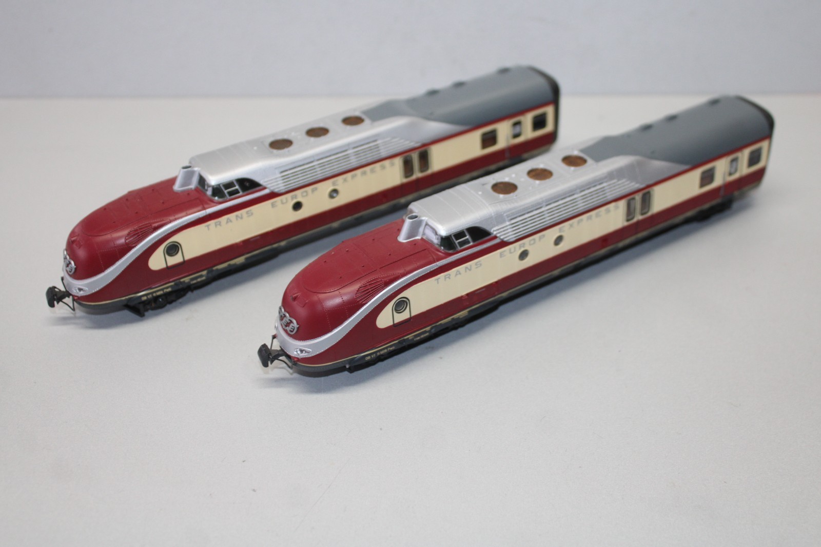 Roco Diesel Train Unit VT 11.5 TEE 7-Piece Scale H0