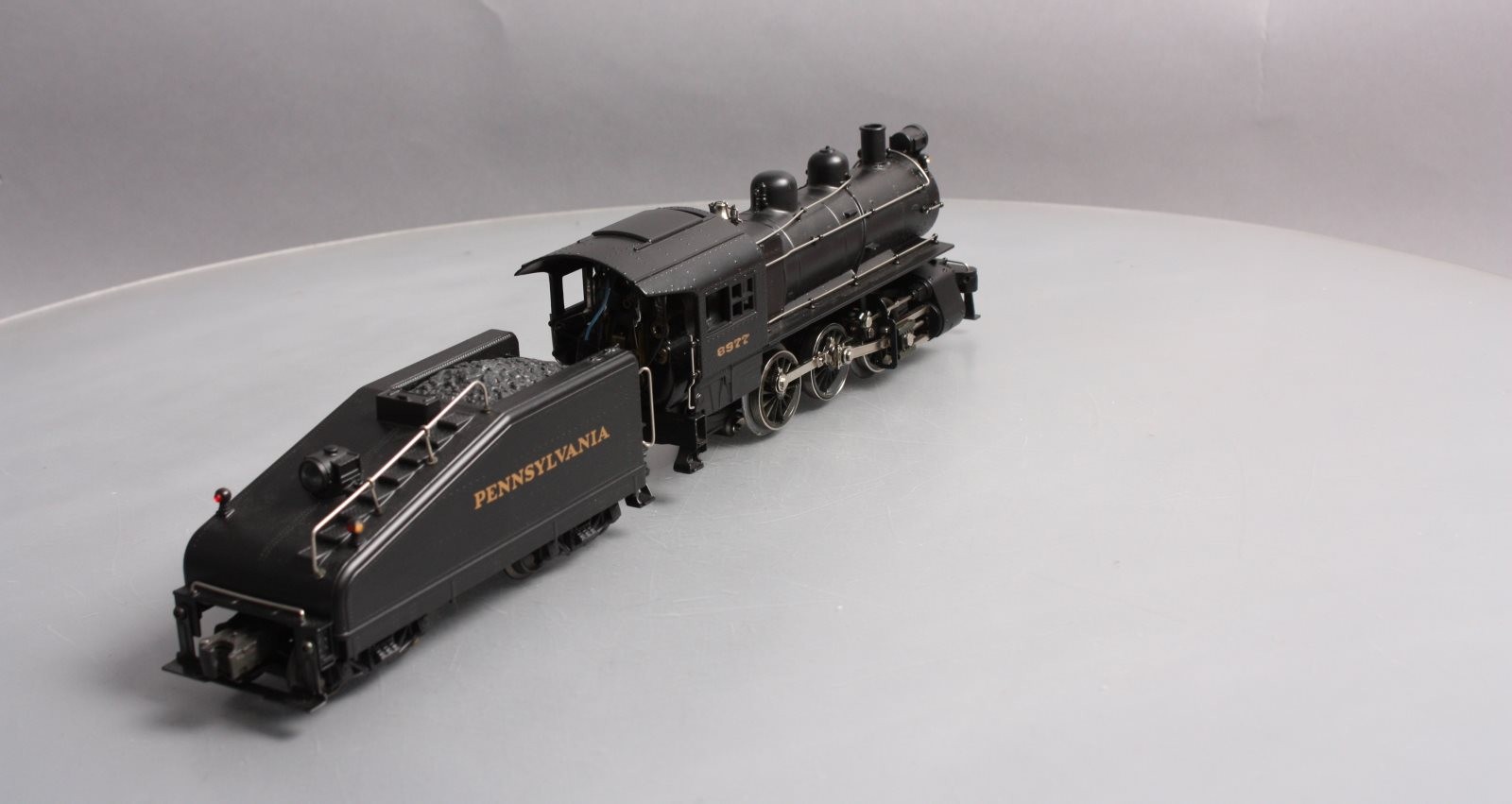 Lionel 6-18000 O Gauge Pennsylvania 0-6-0 B6 Switcher Locomotive & Tender #8977