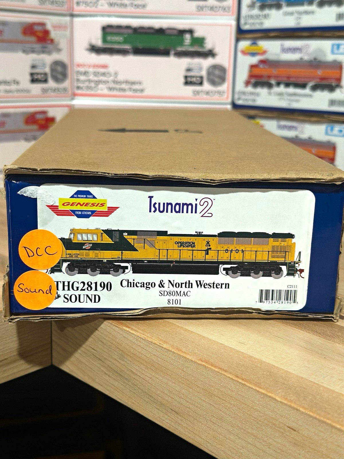 Athearn Genesis HO EMD SD80MAC Chicago & North Western CNW #8101 DCC&Sound NEW