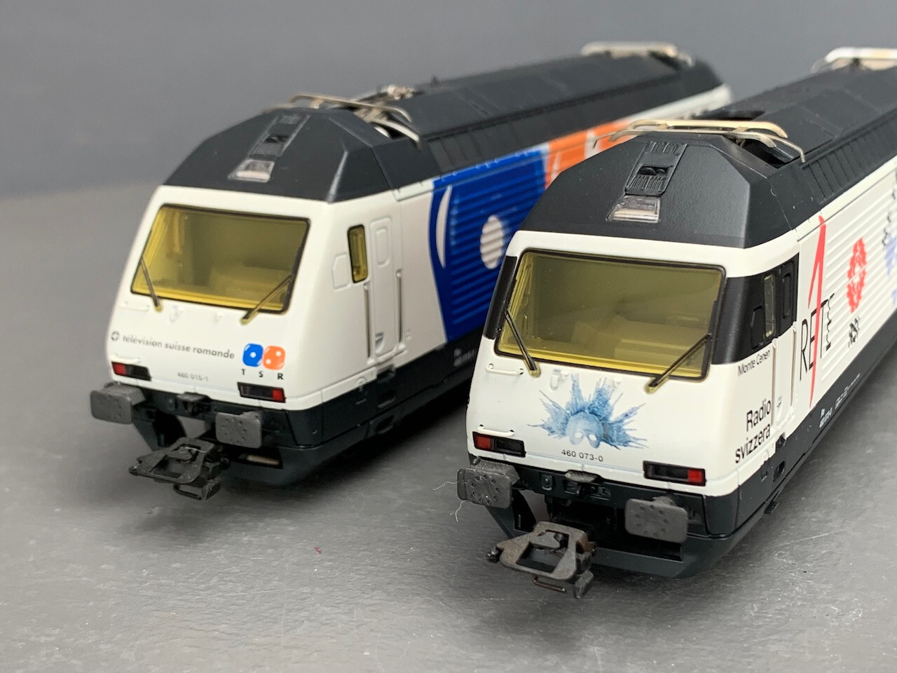 Märklin 34631 Swiss Re460 Television Electric Locomotive Only Set HO2048