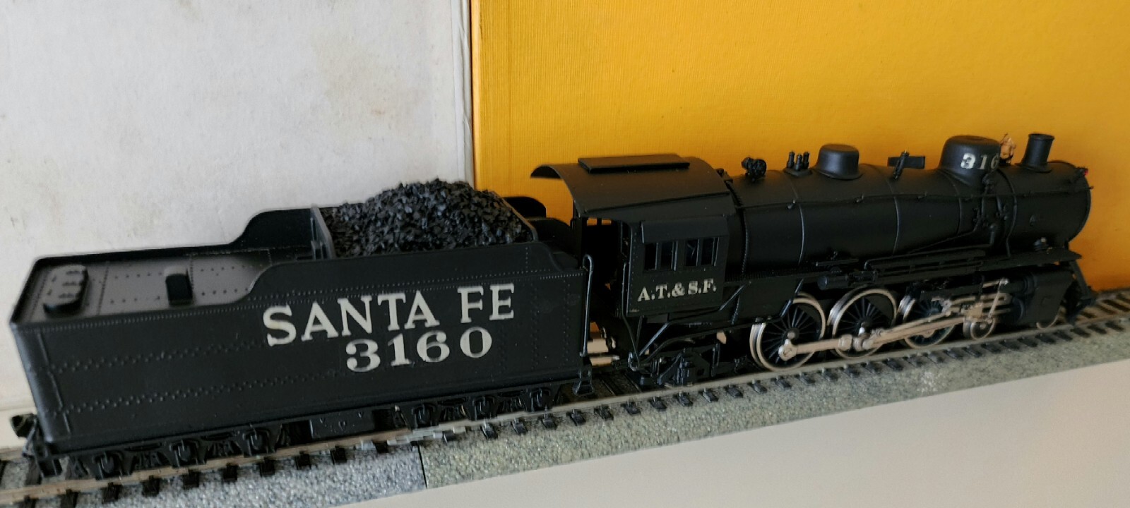 HCB by AHM HO Brass AT&SF 4-6-2 CLASS 3160 Stock #425