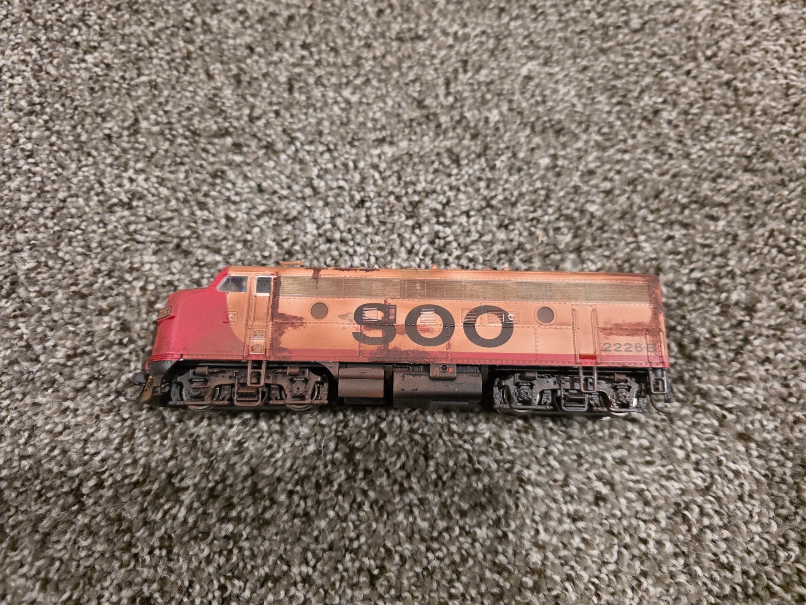HO Scale Soo Line F7 #2226B (Weathered)