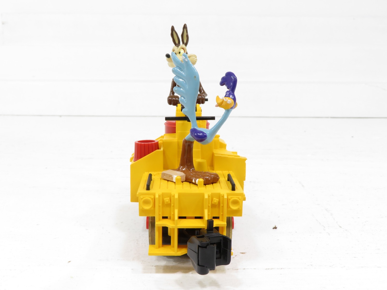 Lionel 8-87208 Looney Toons Roadrunner & Coyote Handcar LN