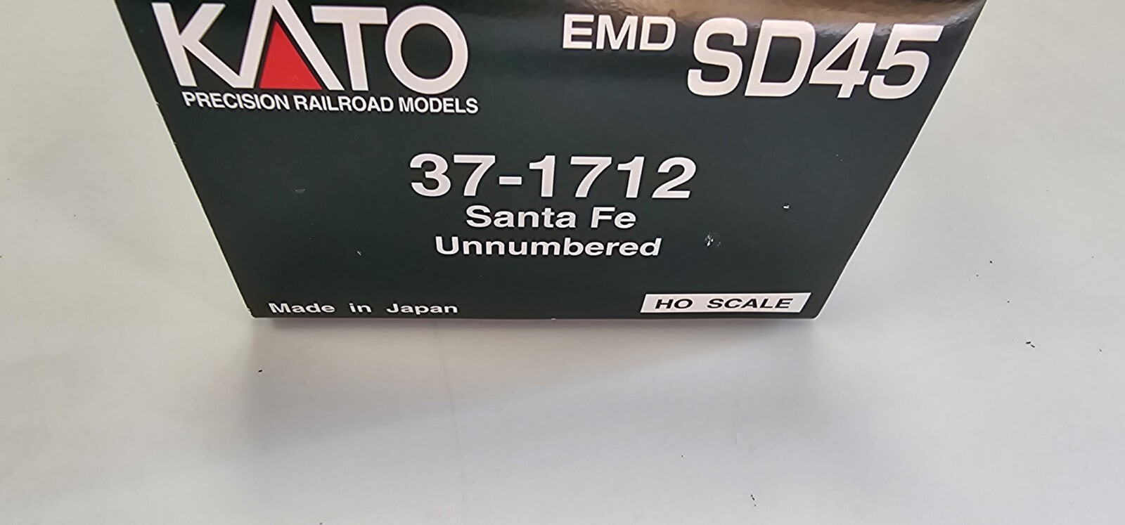 KATO – HO Scale – EMD SD45 Wisconsin Central Markings EX Santa Fe