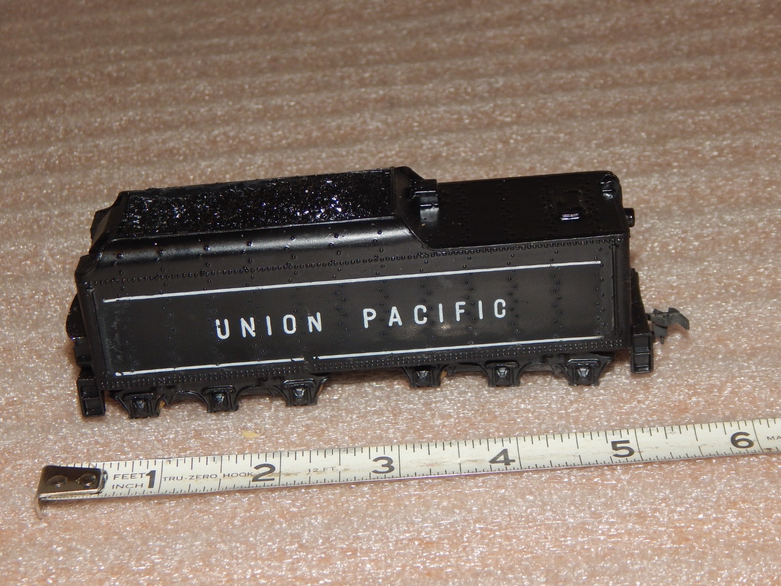 Vintage TYCO Mantua HO Model Railroad Train Union Pacific Long Haul Coal Tender