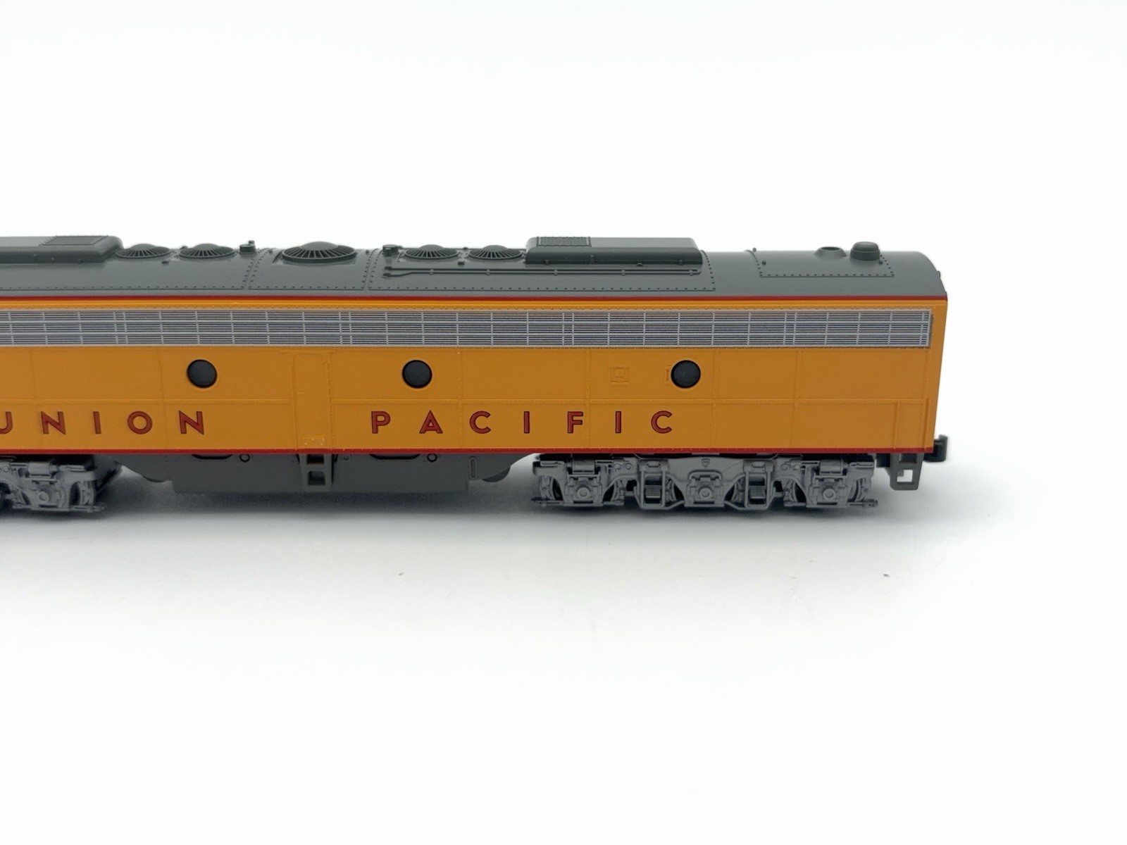 KATO – N – UP Union Pacific – EMD E9B Diesel Loco B-Unit #953B – Train 176-5352