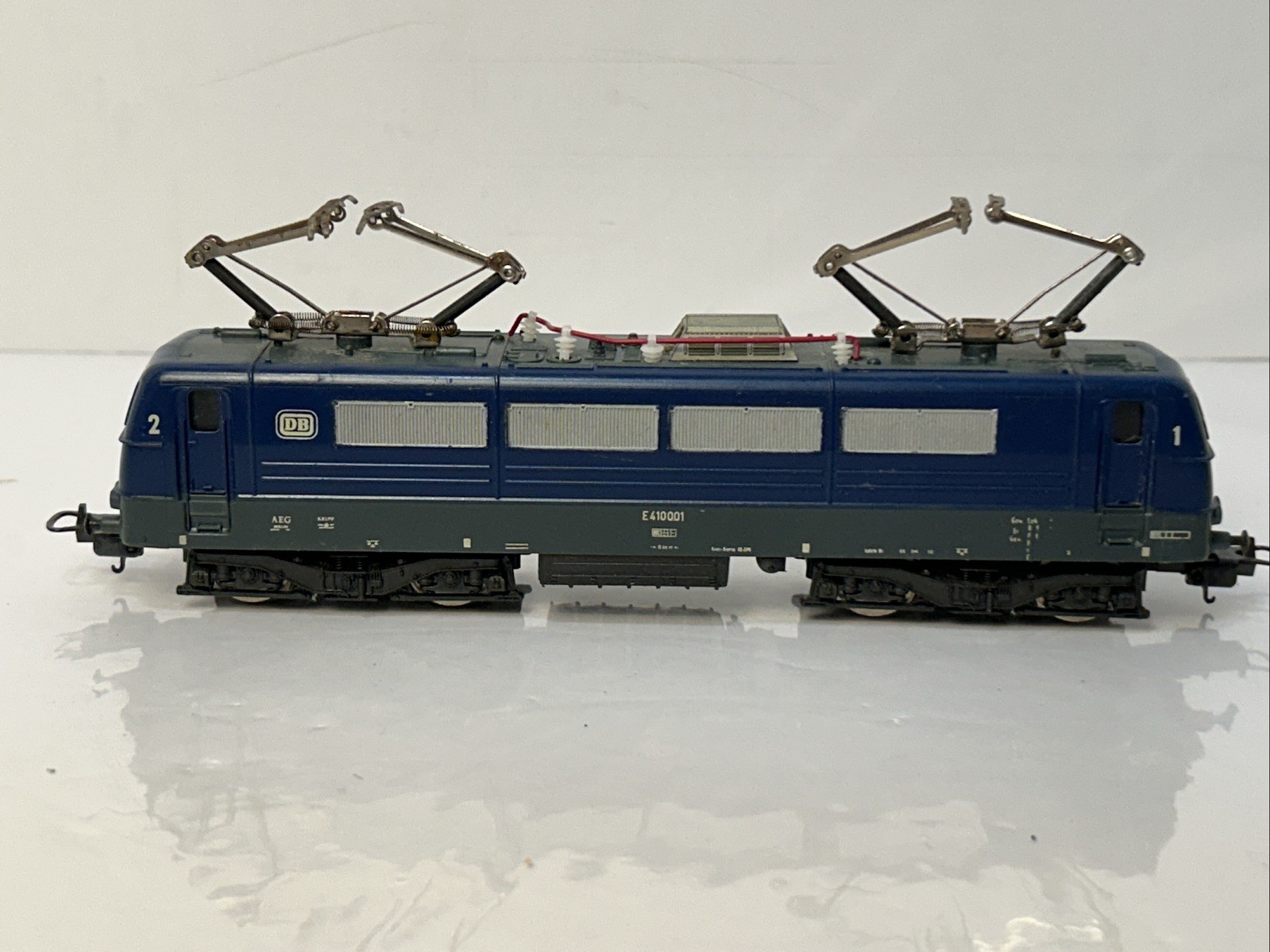 Lima Italy HO Scale 8032 Electric Loco DB #410001 AEG Berlin Line Powered Cool!