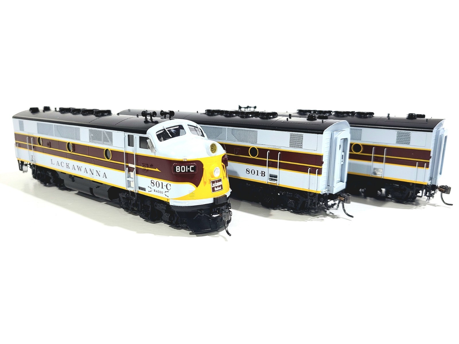Division Point DL&W F7 A-B-A Set Lackawanna HO Brass Model #DP-2031 DCC