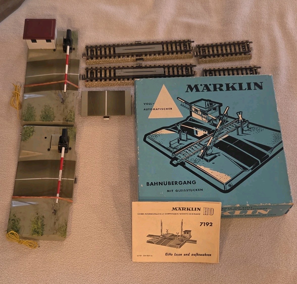 Marklin HO Scale 7192 Germany Railroad Crossing with Box & Manual