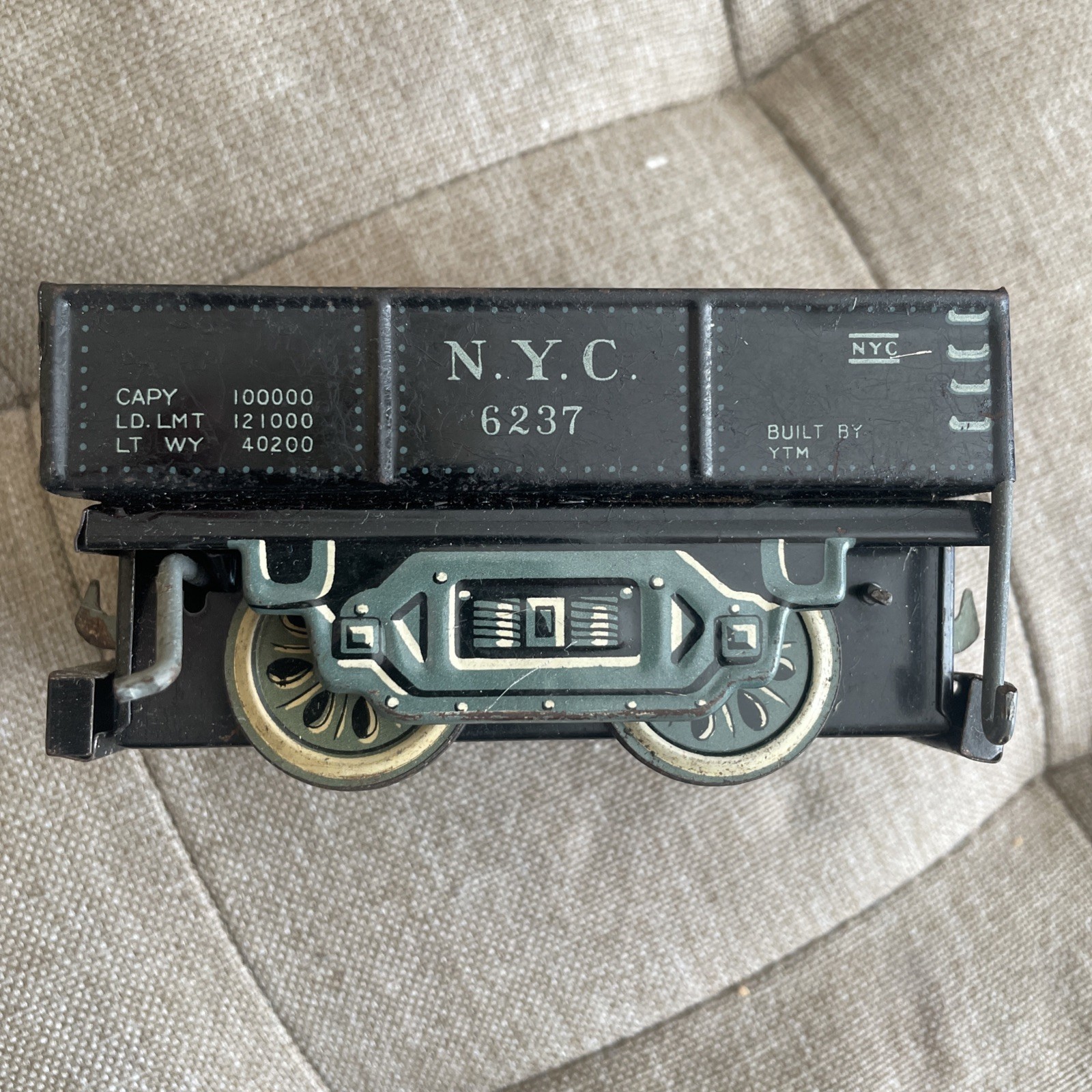 Marx O Gauge New York Central Steel Square Tender Plastic Coal Load Excellent