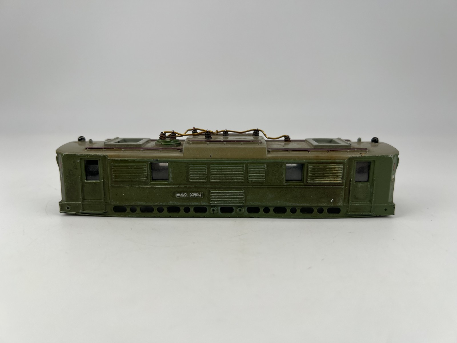 Piko HO Scale Electric Locomotive Green SHELL ONLY Good