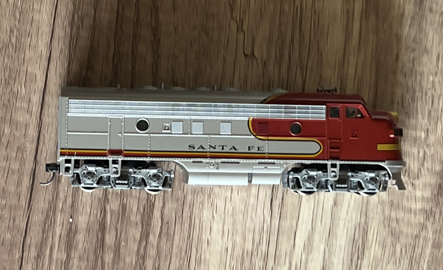 HO Stewart Hobbies 9170 Santa Fe F7A Powered Diesel Locomotive Engine Tested