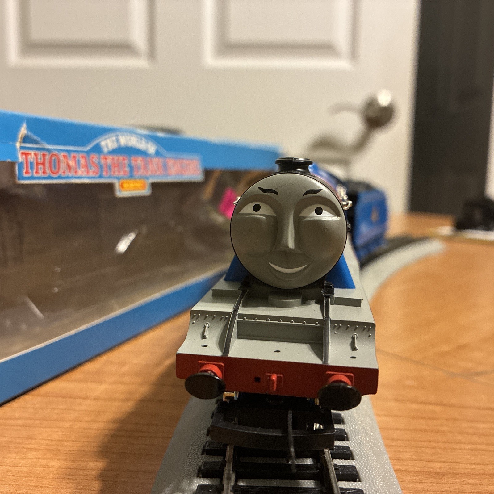 Hornby R383 Gordon The Big Blue Engine No.4 Thomas The Tank Engine OO Boxed