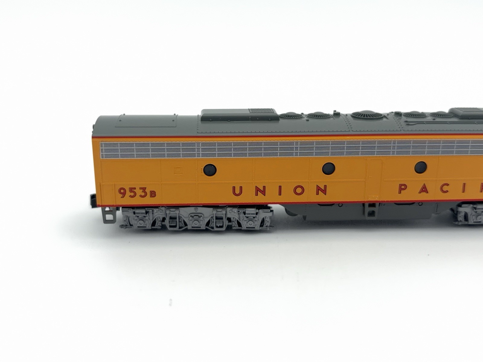KATO – N – UP Union Pacific – EMD E9B Diesel Loco B-Unit #953B – Train 176-5352