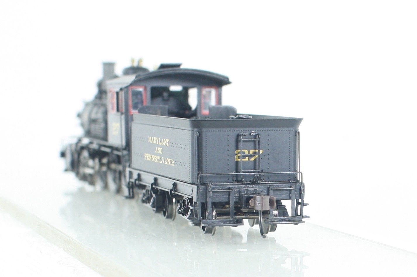 HO Bachmann Spectrum 82302 Maryland & Pennsylvania Baldwin 4-6-0 Loco & Tender 2