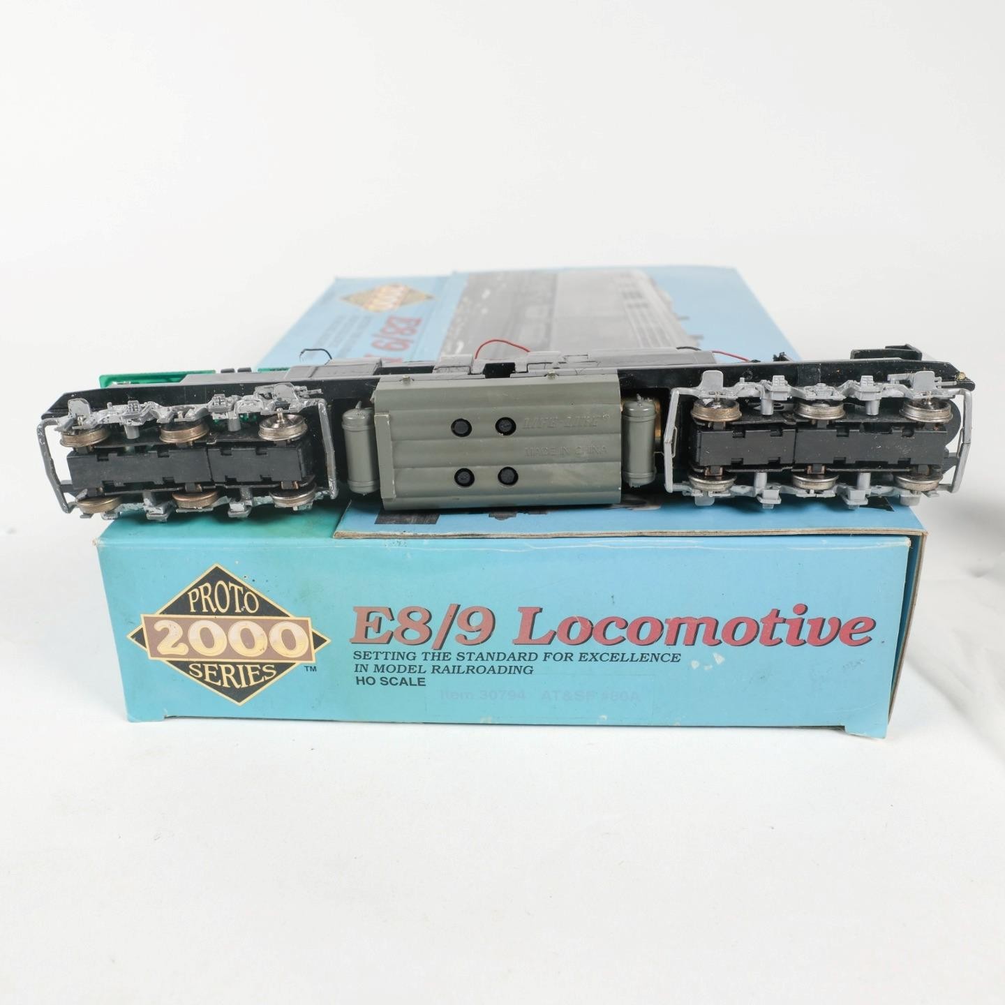 Proto 2000 HO Scale Union Pacific UP #954 E8/9 Diesel Locomotive DC