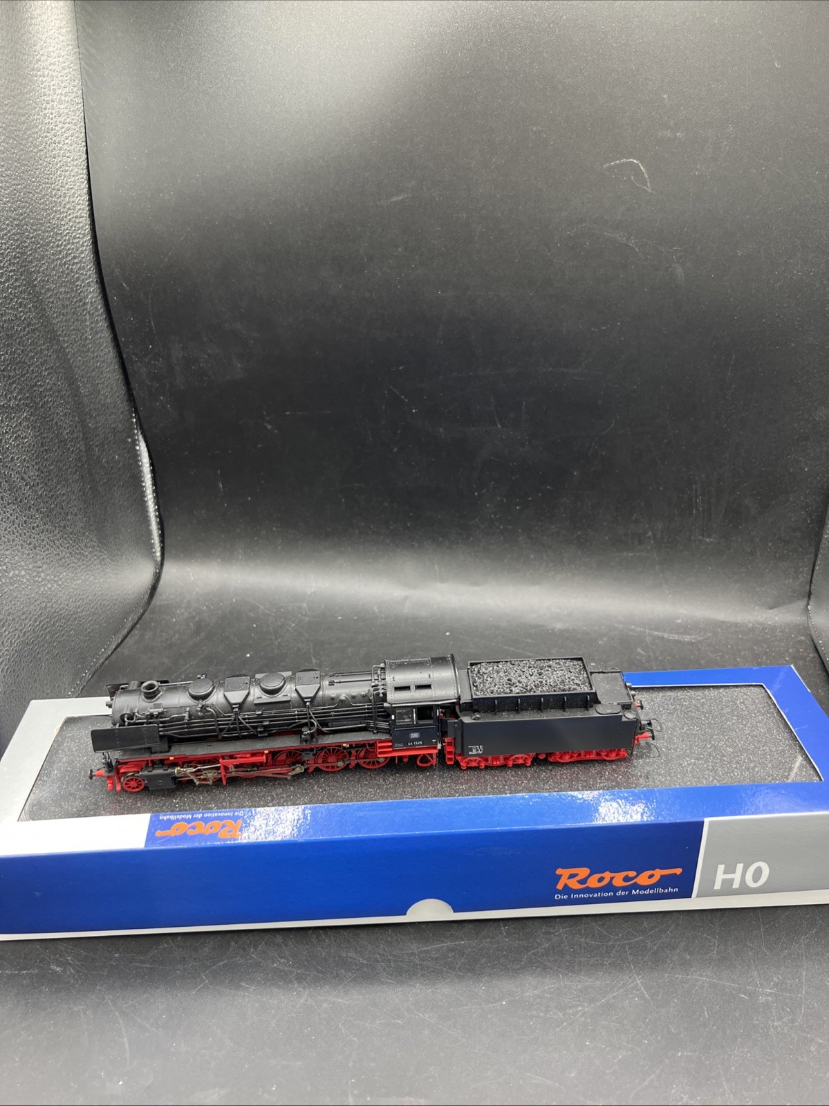 Roco HO Scale 72235 BR44 DB German Steam Locomotive DCC And Sound