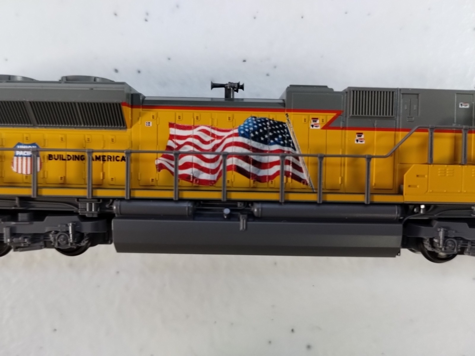 KATO 176-8404 N Scale SD70ACe Union Pacific UP #8444 DCC w/ MTL Couplers