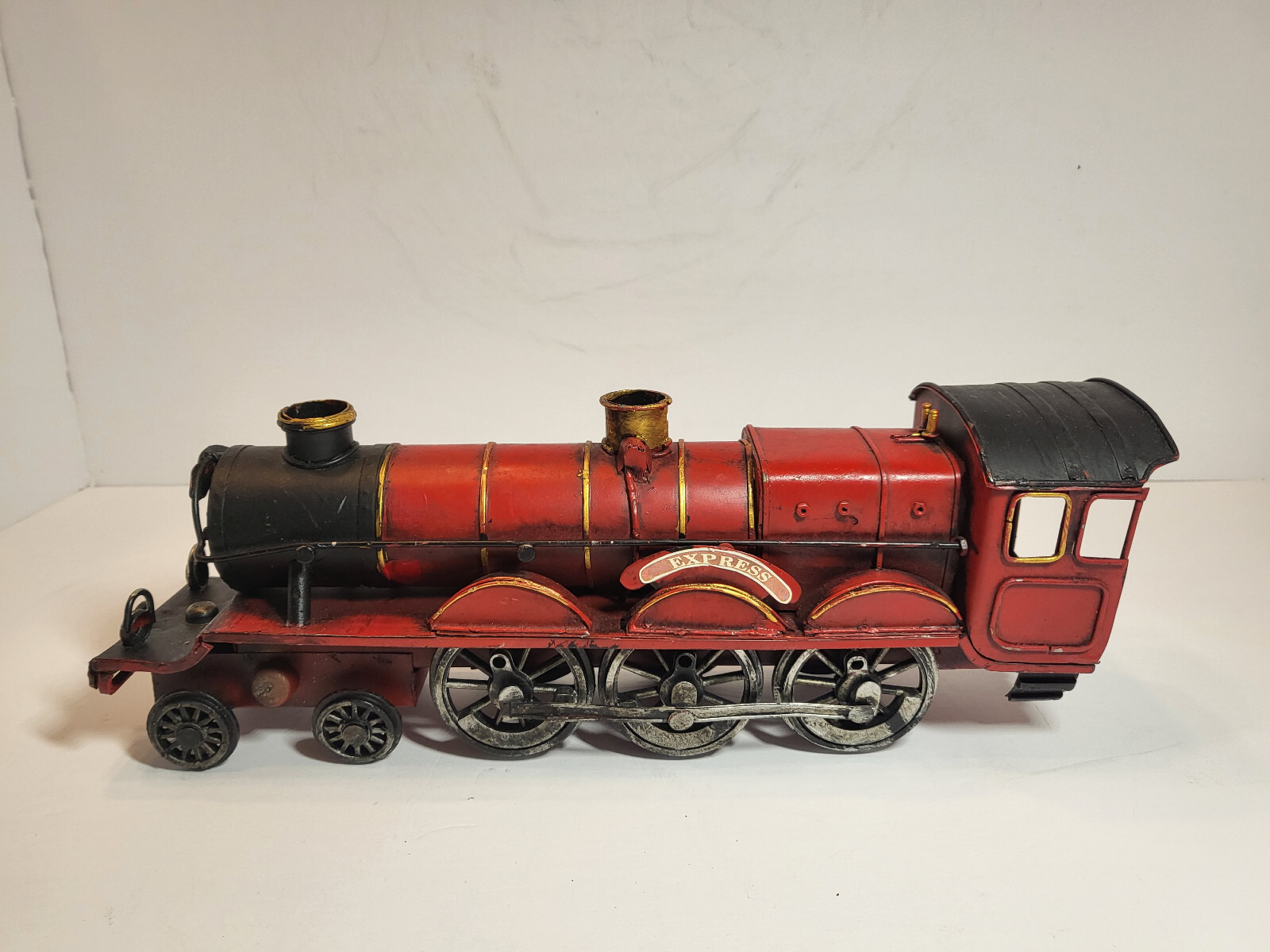 Vintage-Look Red Locomotive Tin Metal Steam Train Engine Model 14 ” Long