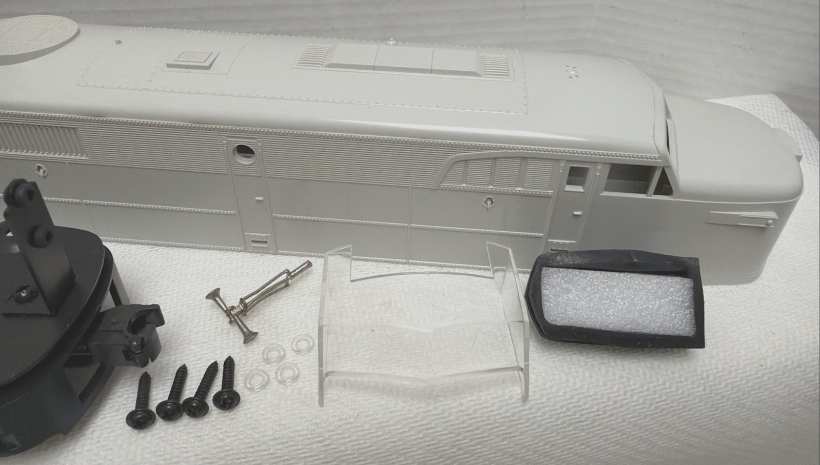 RAIL KING BY MTH ALCO PA DIESEL A-UNIT POWERED UNDECORATED. NEW PARTS. #1