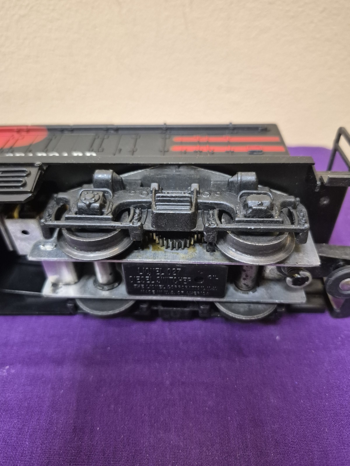 Vtg. Lionel Electric Trains No. 601 Diesel Switcher Locomotive – Untested