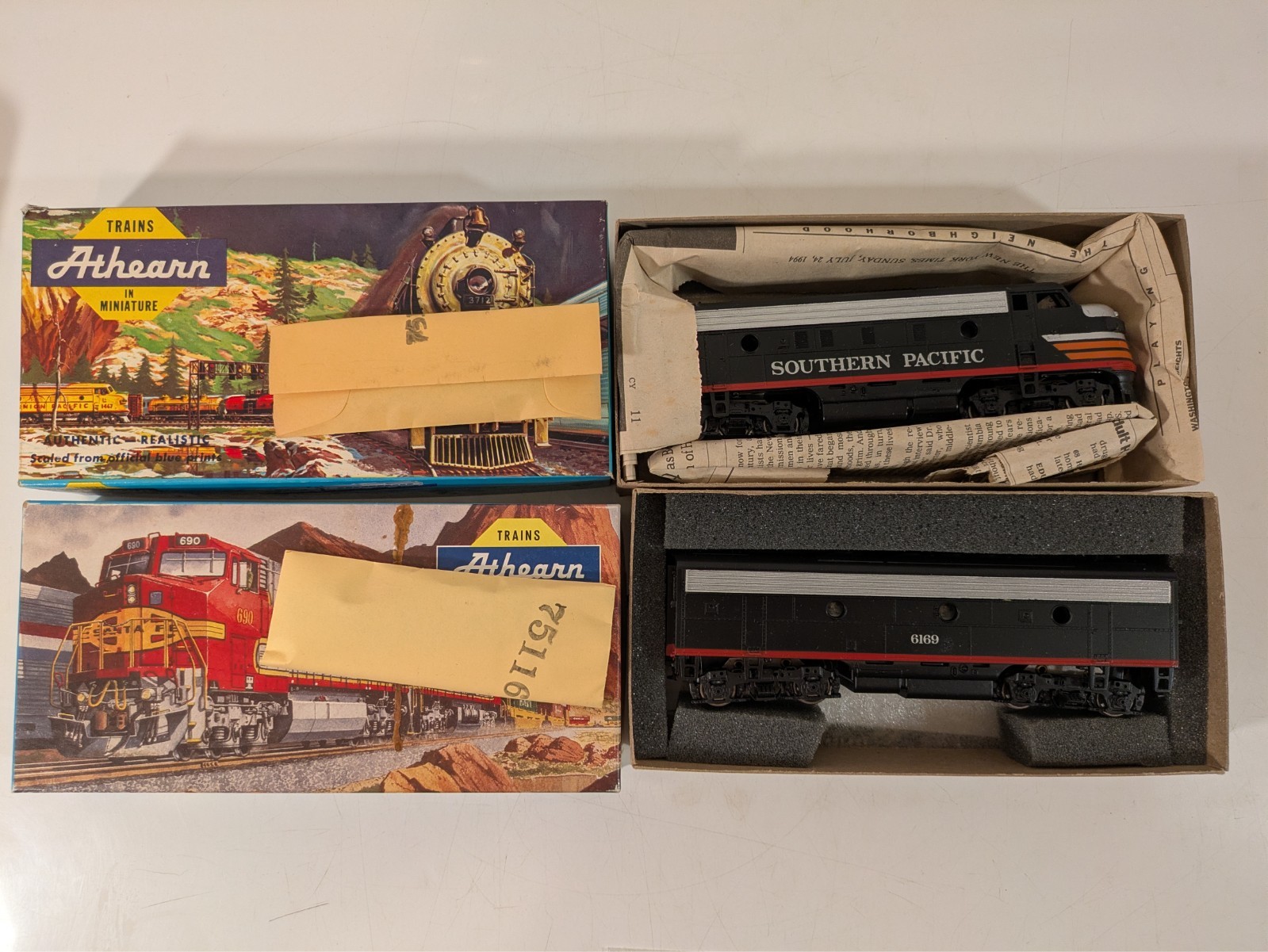HO EMD F7A/F7B Set (Both Powered) Southern Pacific Blk Wdw DC NIB NOS #3141/3242