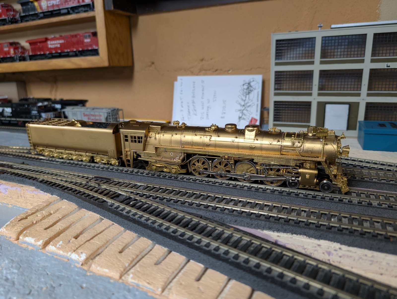 BO PFM Fujiyama Kogyo Brass NP Northern Pacific Class A5 4-8-4 – Unpainted