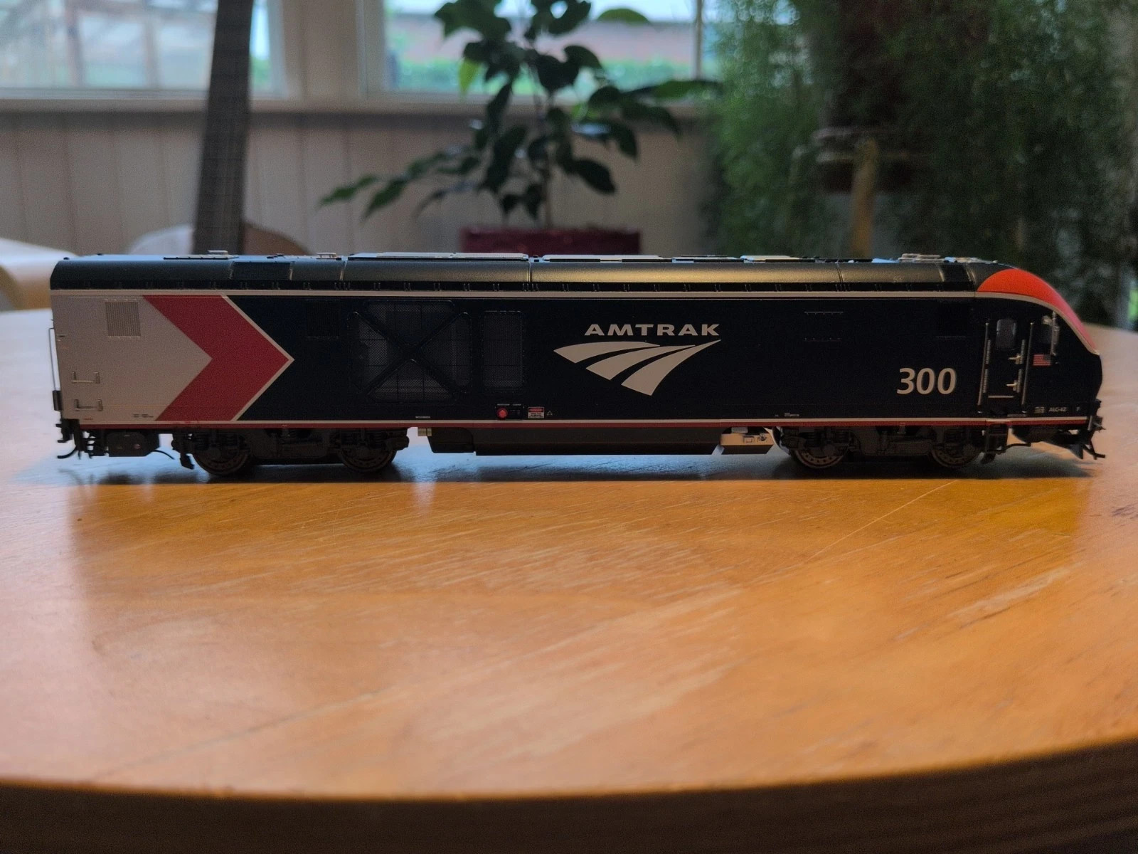 Bachmann HO 68301 Siemens ALC-42 Charger Amtrak Phase VI #300 DCC Sound TESTED