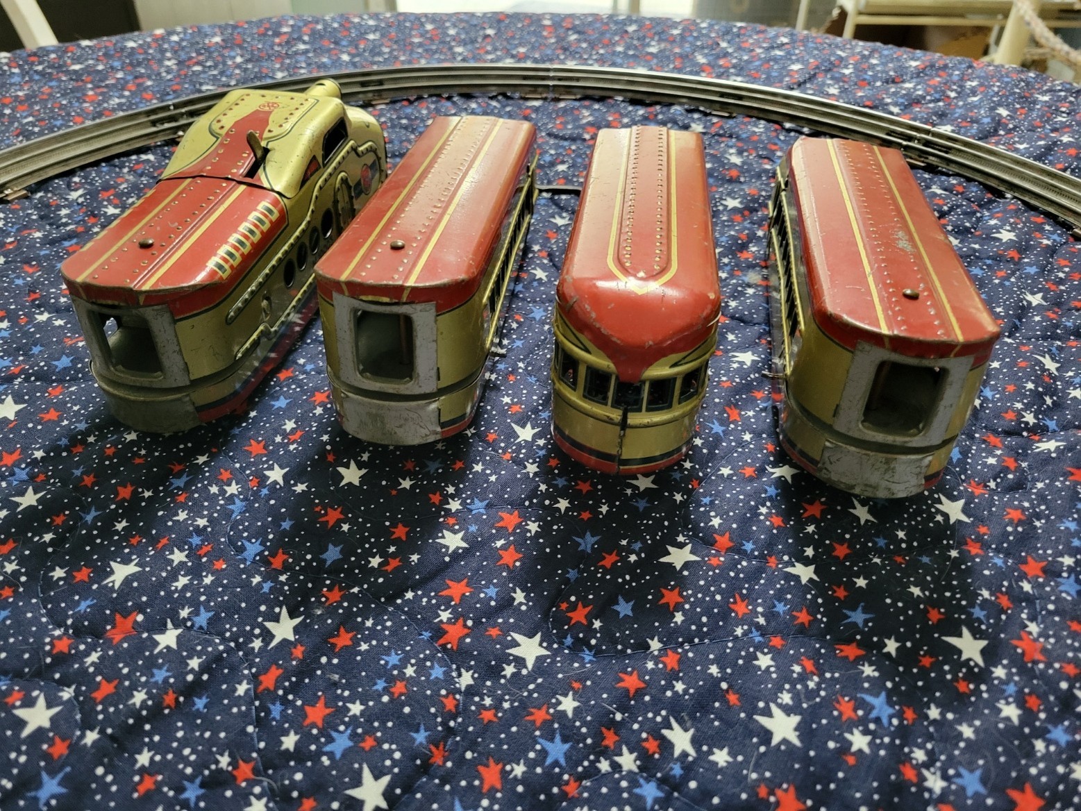 Marx M10005 Union Pacific Articulated O gauge Streamliner 4 Car Set